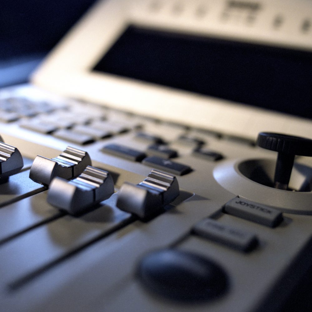Effects equipment