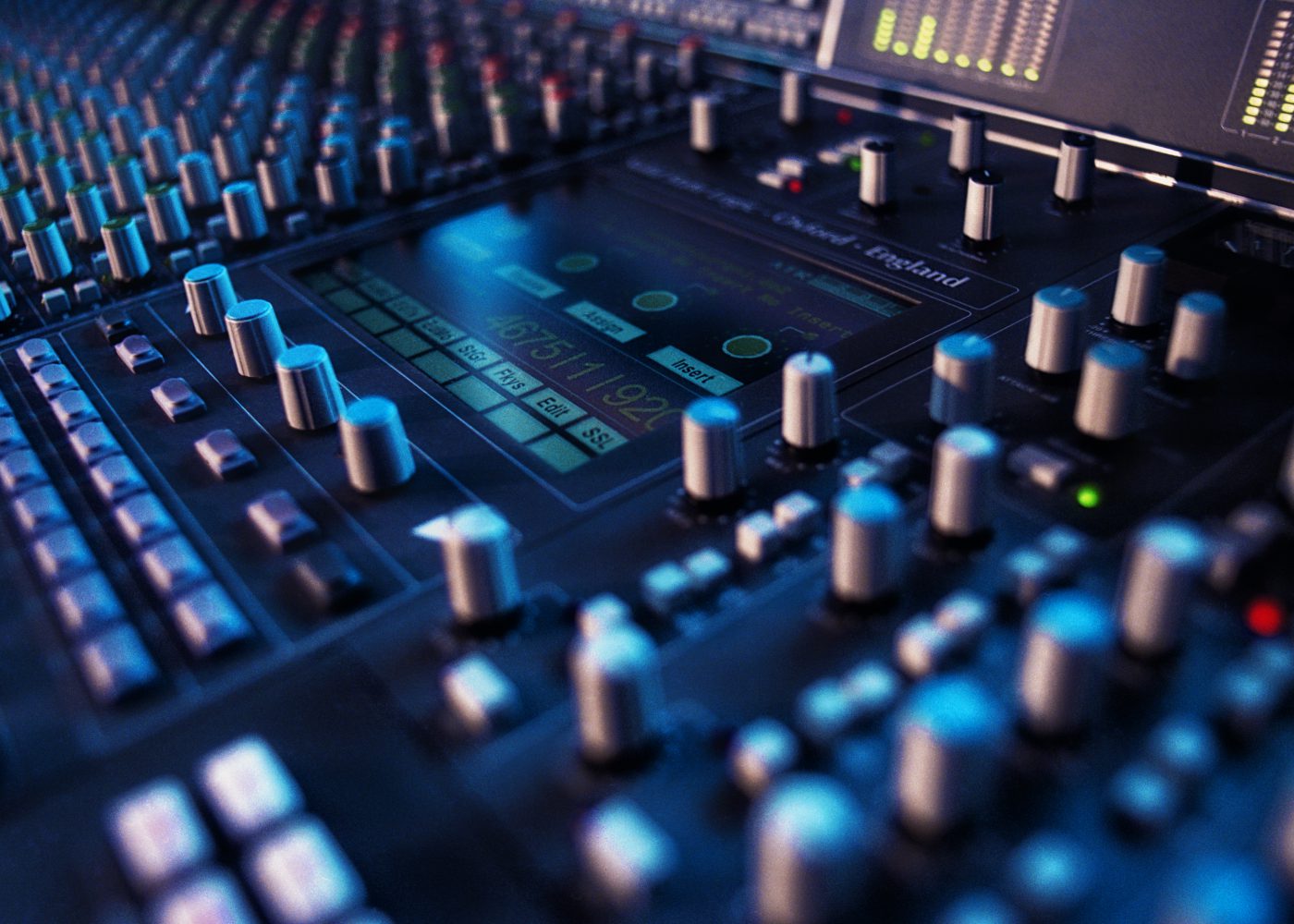 Mixing equipment